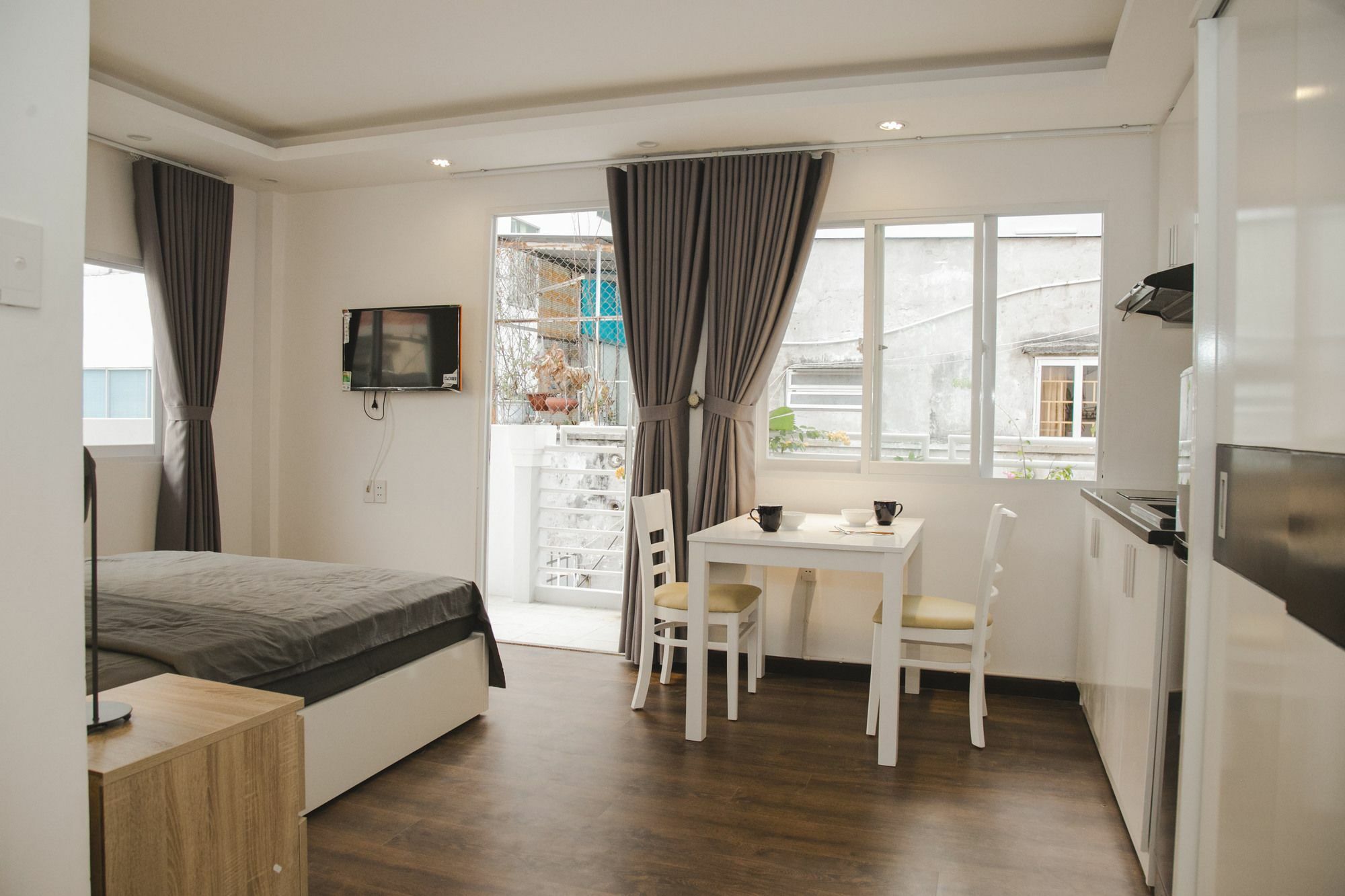White Home Хошимин Экстерьер фото